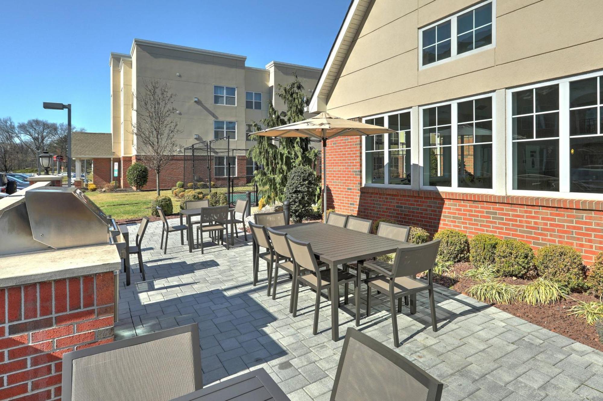 Residence Inn By Marriott Woodbridge Edison/Raritan Center Exterior photo