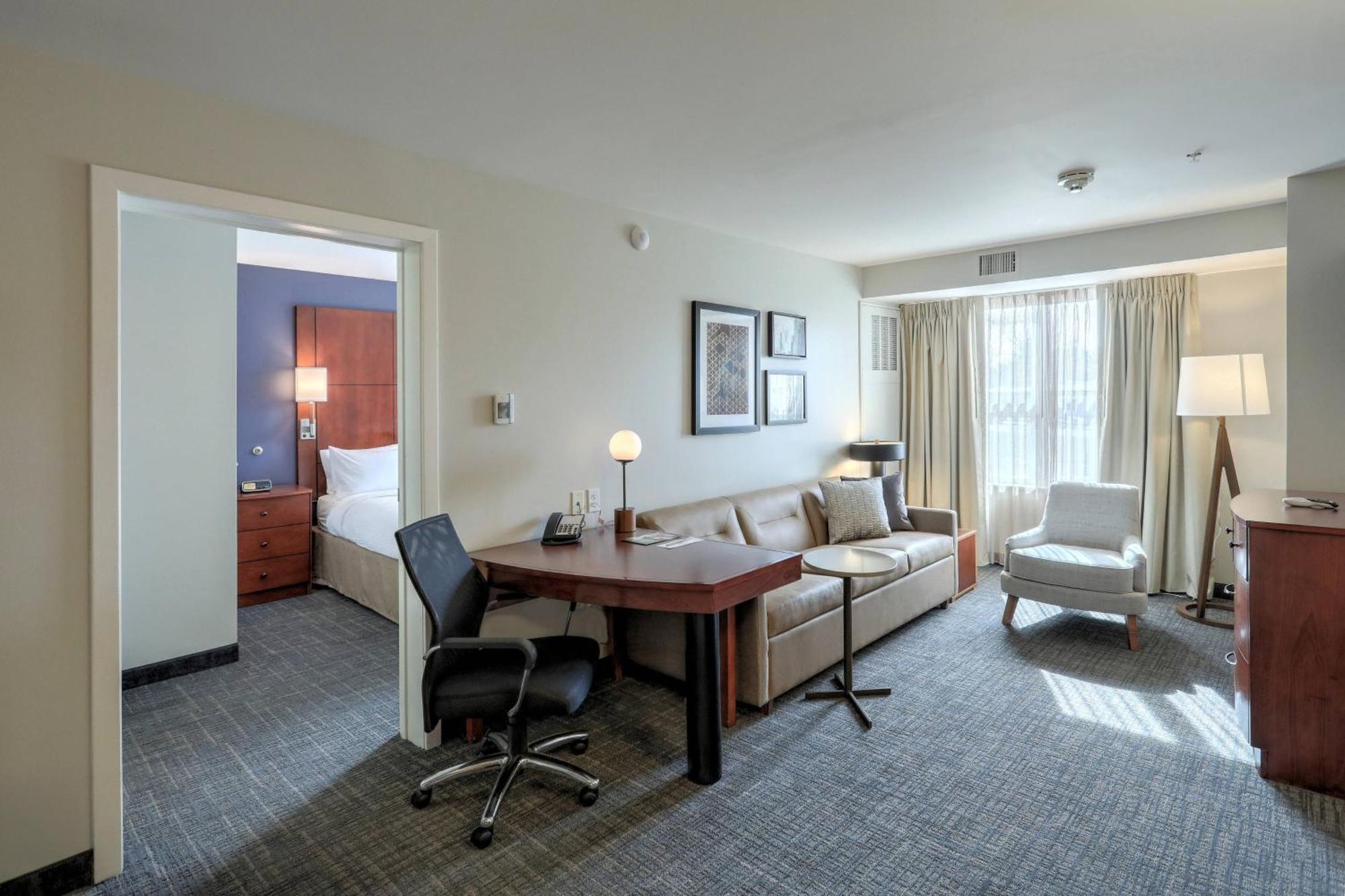 Residence Inn By Marriott Woodbridge Edison/Raritan Center Exterior photo